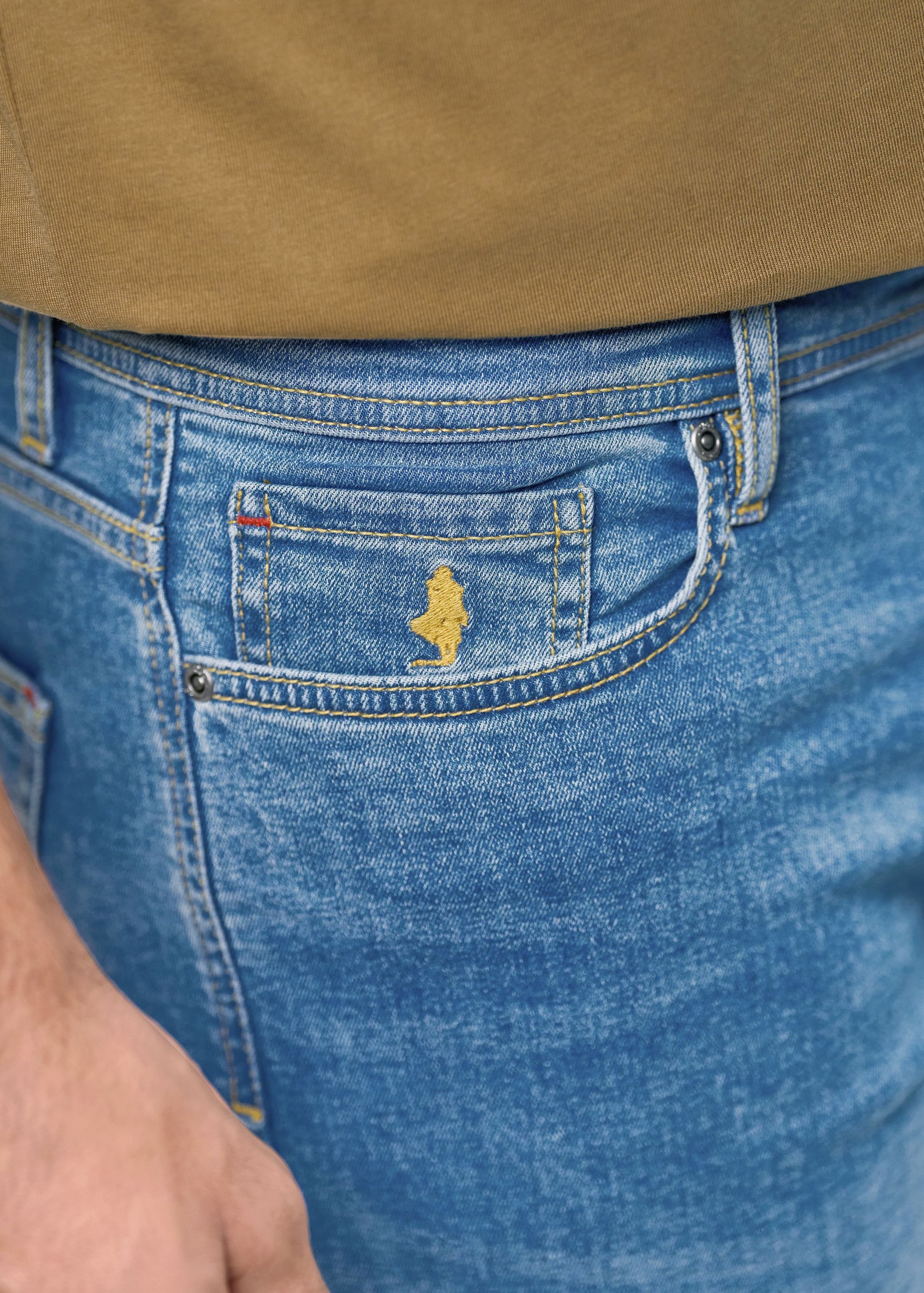 MCRoy Reg. Fit Denim Shorts