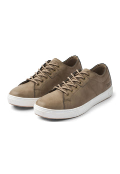 MCTomson Sneaks